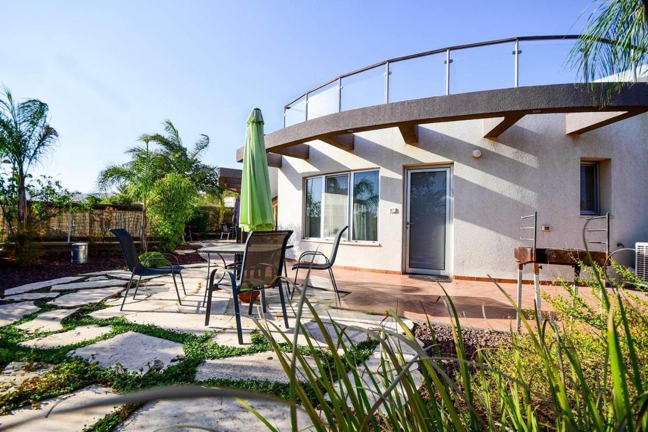 Hufsha Berama Villa Хад Нес Екстериор снимка