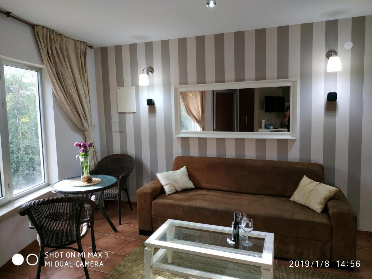 Hufsha Berama Villa Хад Нес Екстериор снимка